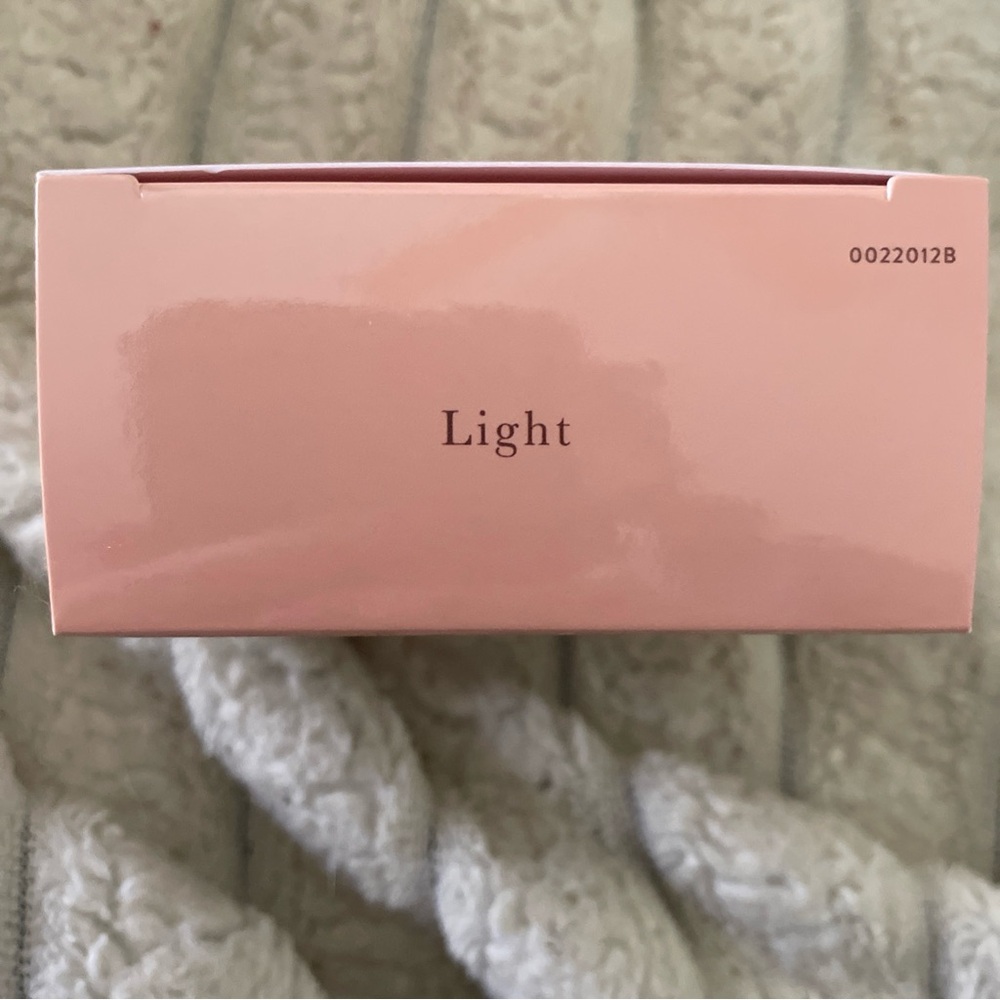 Laura Geller Double Take Baked Foundation - Peach Powder - Picture 3 of 3